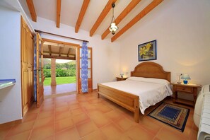 3 chambres, coffres-forts dans les chambres, Wi-Fi gratuit