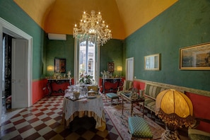 Free daily buffet breakfast  - La Dimora Delle Rondini (Galatina)