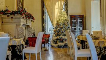 Desayuno buffet incluido todos los días