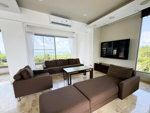 Smart TV, estéreo y impresora 