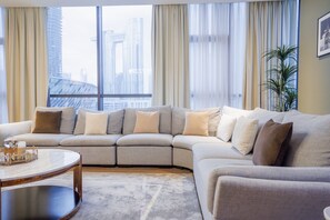 Premier Apartment | Living area