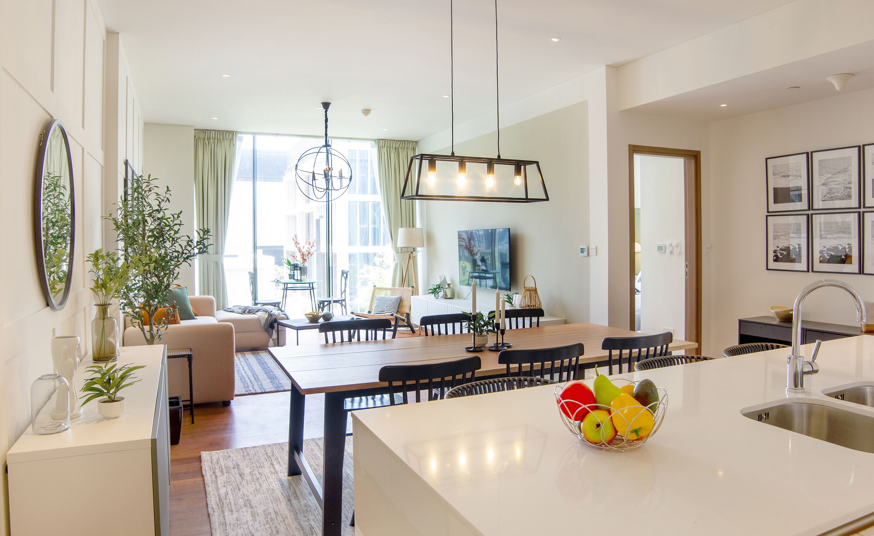 TV de tela plana 50 polegadas com canais via satélite, TV