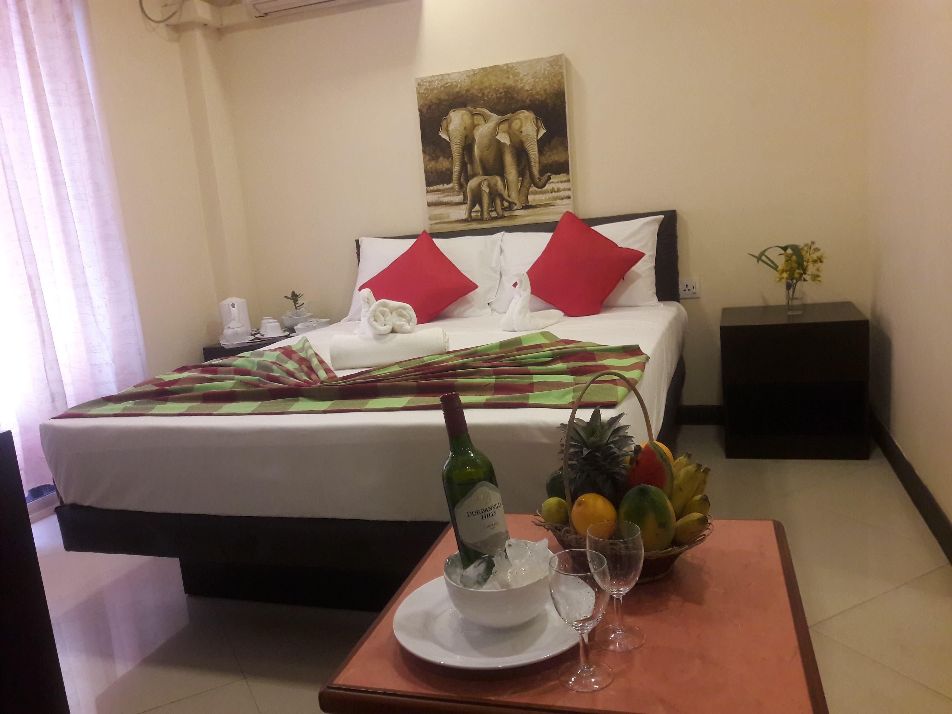 Room service - dining