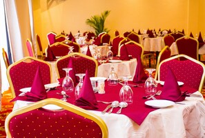 Restaurant - Hotel Lakefield (Kandy)