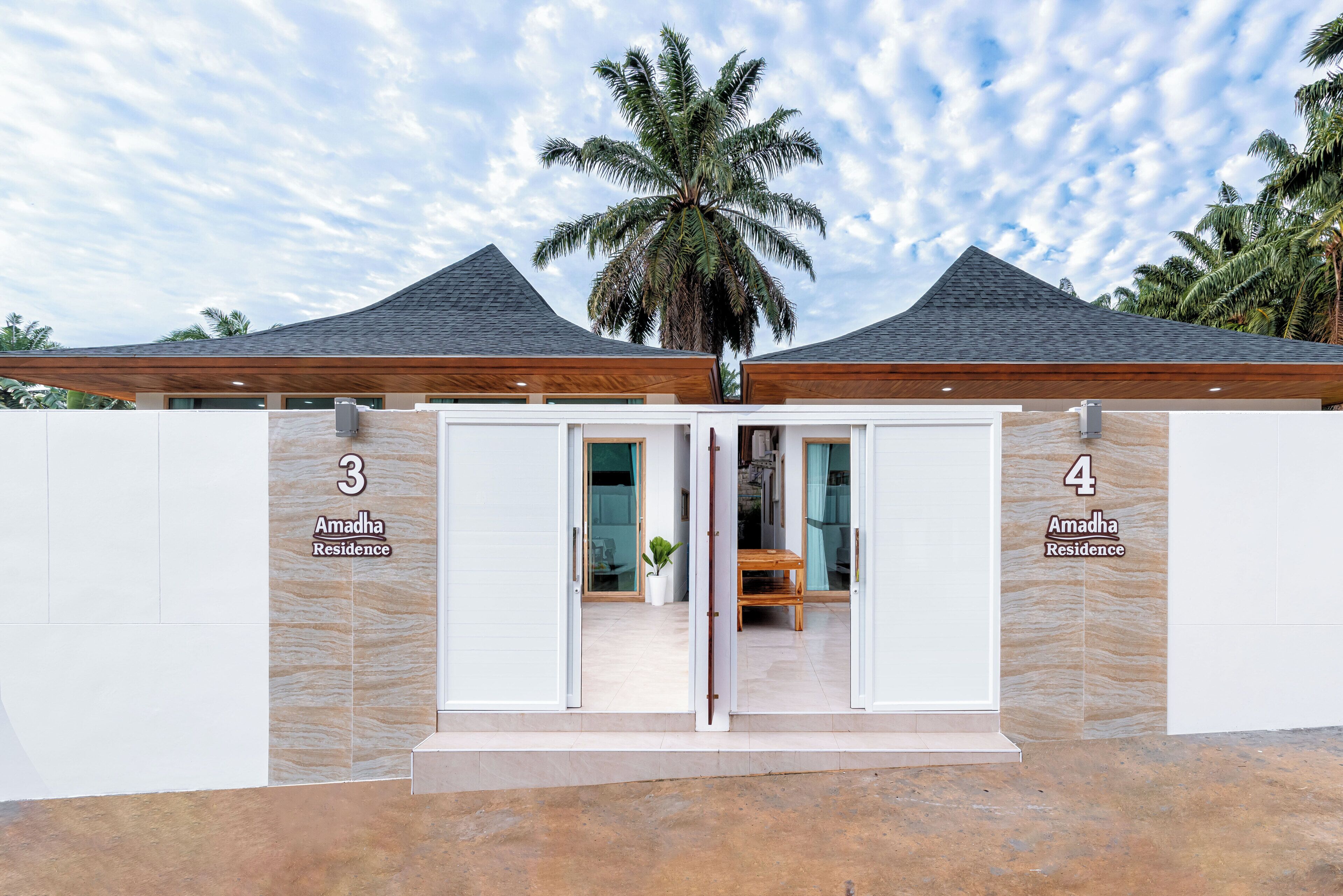 Vila, 2 quartos, para não fumantes, piscina particular | Cofres nos quartos, individualmente decorados