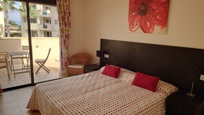 3 habitaciones, tabla de planchar con plancha y wifi gratis 