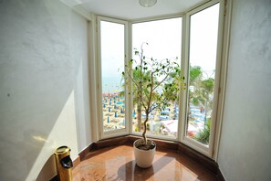 Detall de l'interior