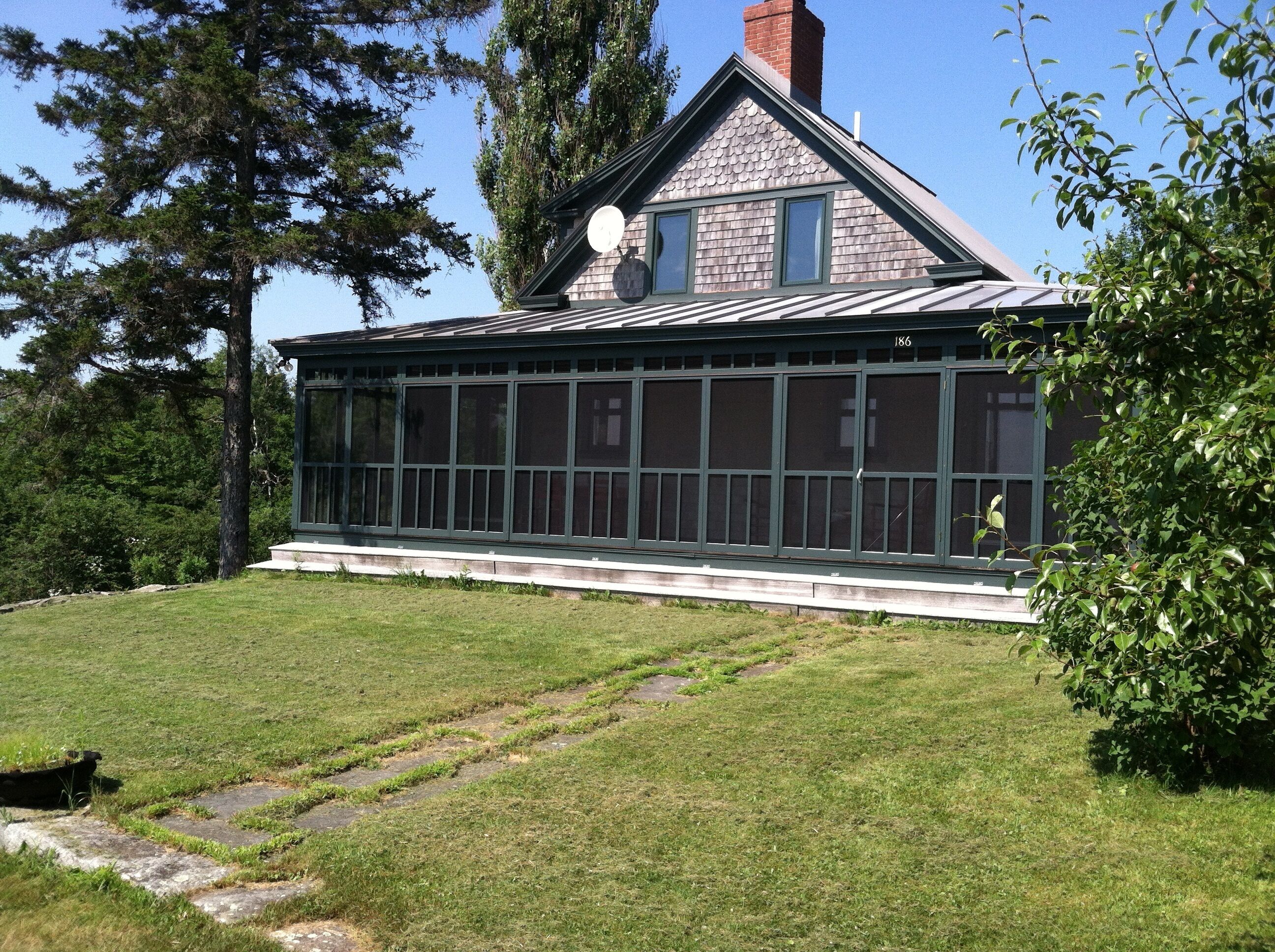 Farm Cottage on beautiful Toddy Pond Farm in Monroe, Maine