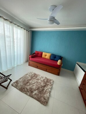 Smart TV, stereo - LUXURY HOUSE FOR SEASON CABO FRIO (Cabo Frio)