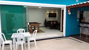 Outdoor dining - LUXURY HOUSE FOR SEASON CABO FRIO (Cabo Frio)