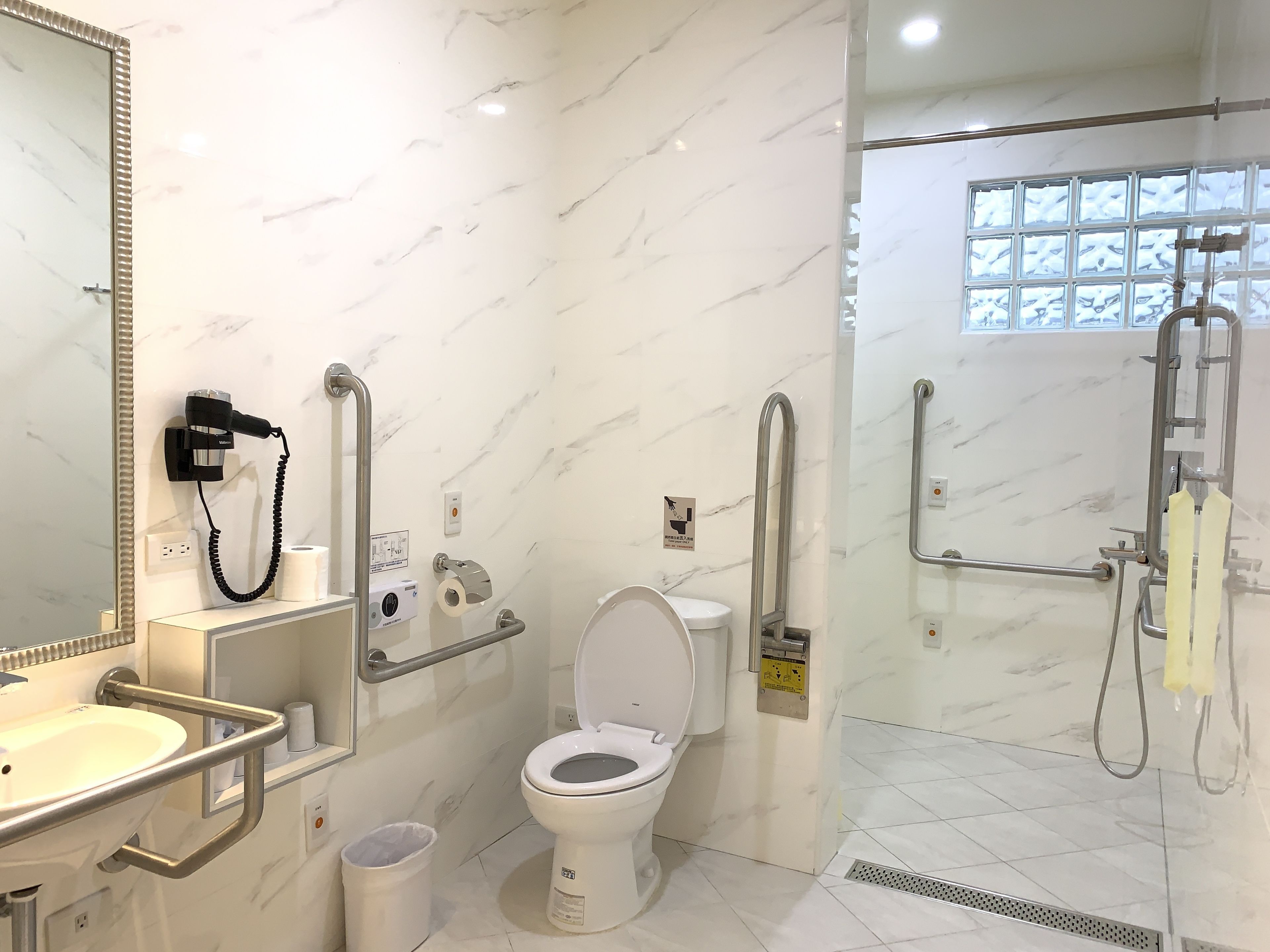 premium triple room, accessible, valley view | bathroom shower