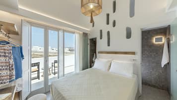 Junior Suite, Mountain View (Next to Caldera) | Terrace/patio