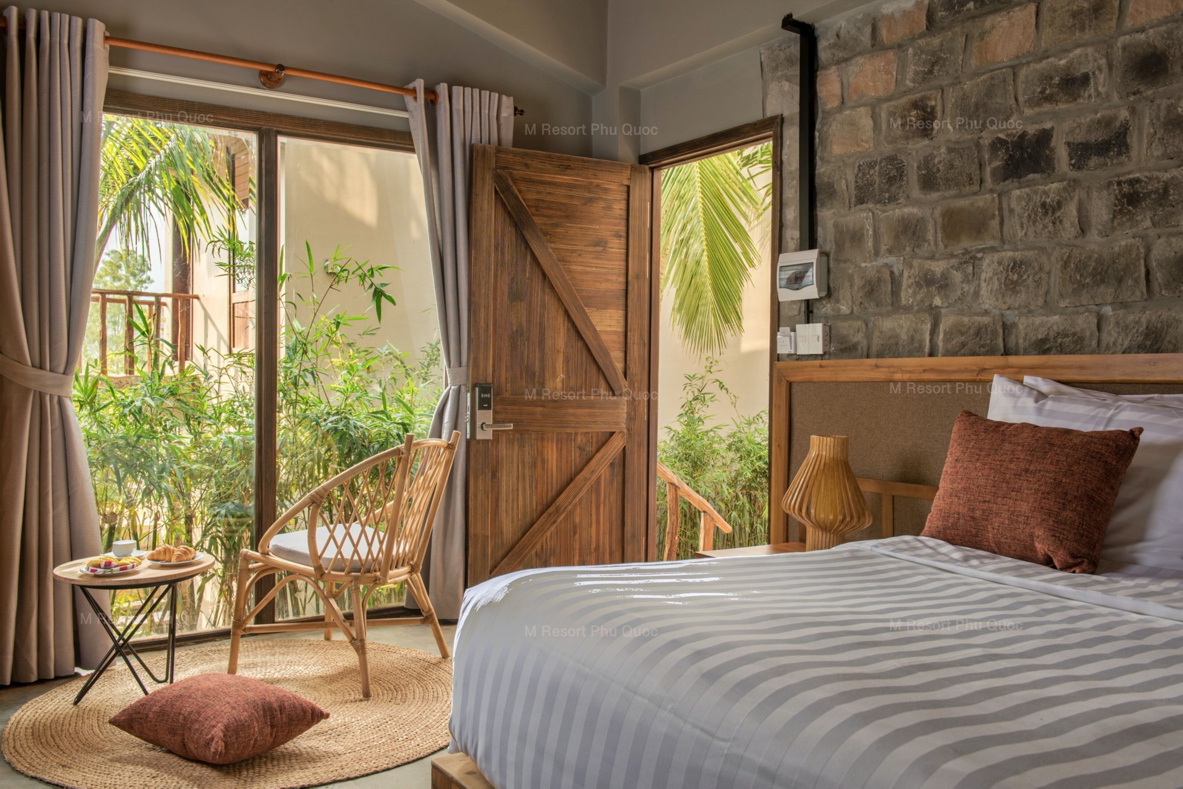 cozy garden room | view from room