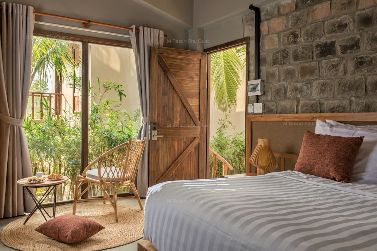 cozy garden room | view from room