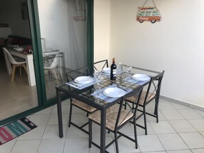 Dineren