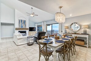 Smart TV, DVD player, stereo