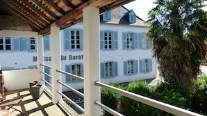 Front of property - Chambres d'hôtes Chez Valérie Arette (Arette)