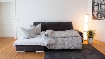 2 Schlafzimmer, Bügeleisen/Bügelbrett, Reisekinderbett, kostenloses WLAN