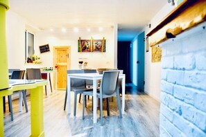 Free daily buffet breakfast  - L'Orlando Furioso (Palermo)