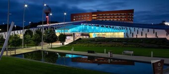 Cherry-Pick the Ideal Getaway! 4BR/3BA home @ Traverse City & Torch Lake