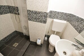 Bathroom - Central Class Bucharest (Bucharest)