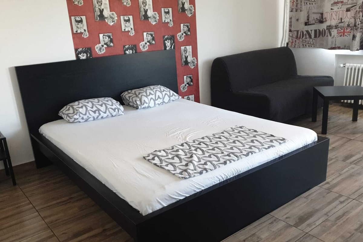 Decoración personalizada, muebles diferentes y escritorio