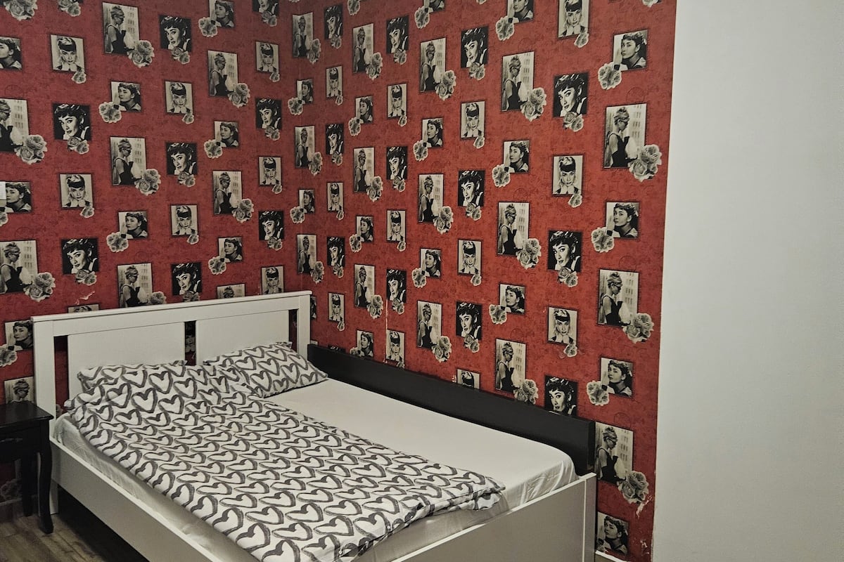 Decoración personalizada, muebles diferentes y escritorio