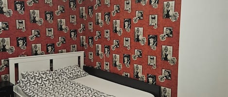 Superior Studio, City View (No. 1)