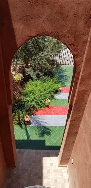 Entrée de l’hébergement