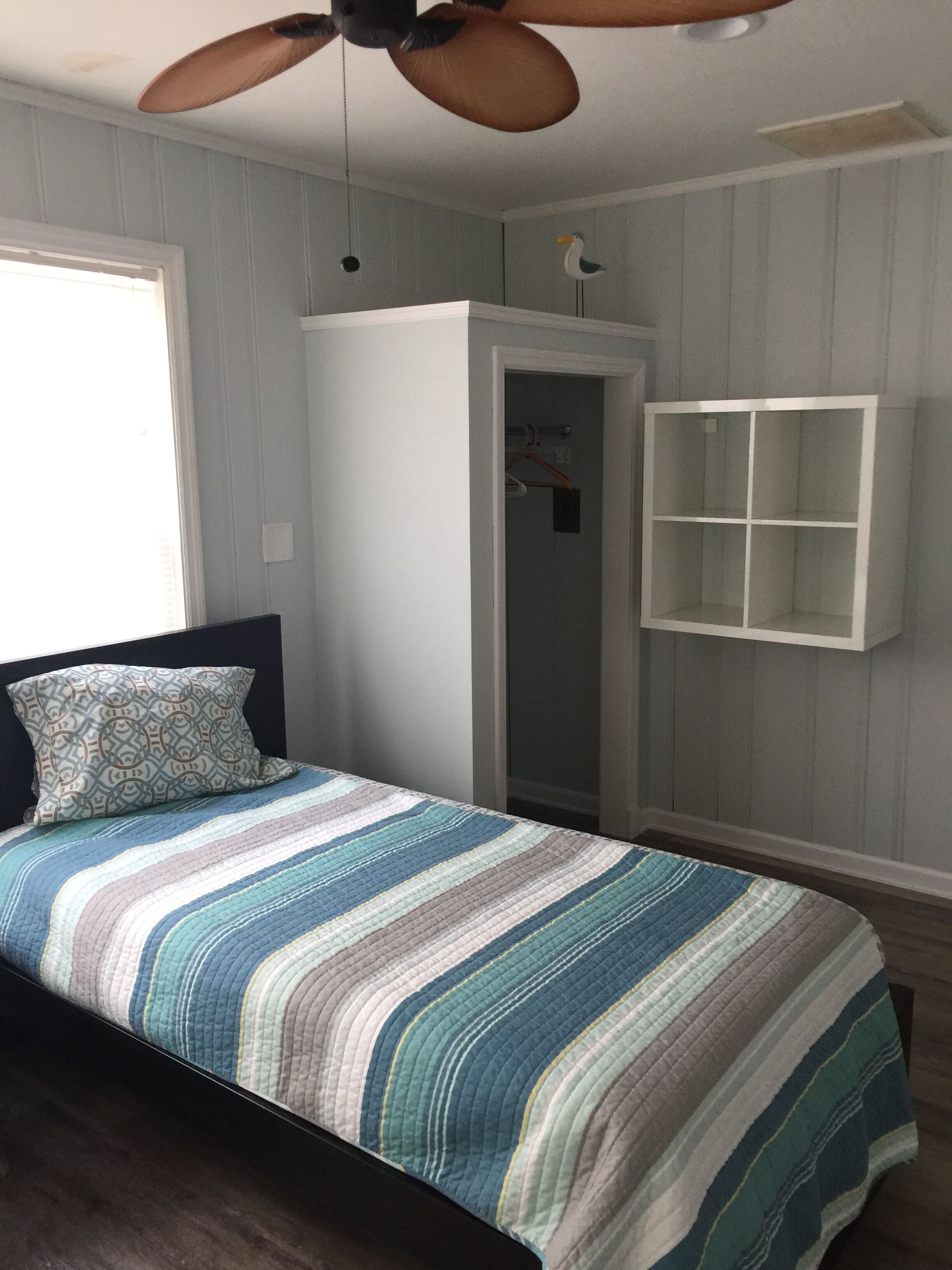 Beach Block 4 bedrooms/2 bathroom just gorgeous......