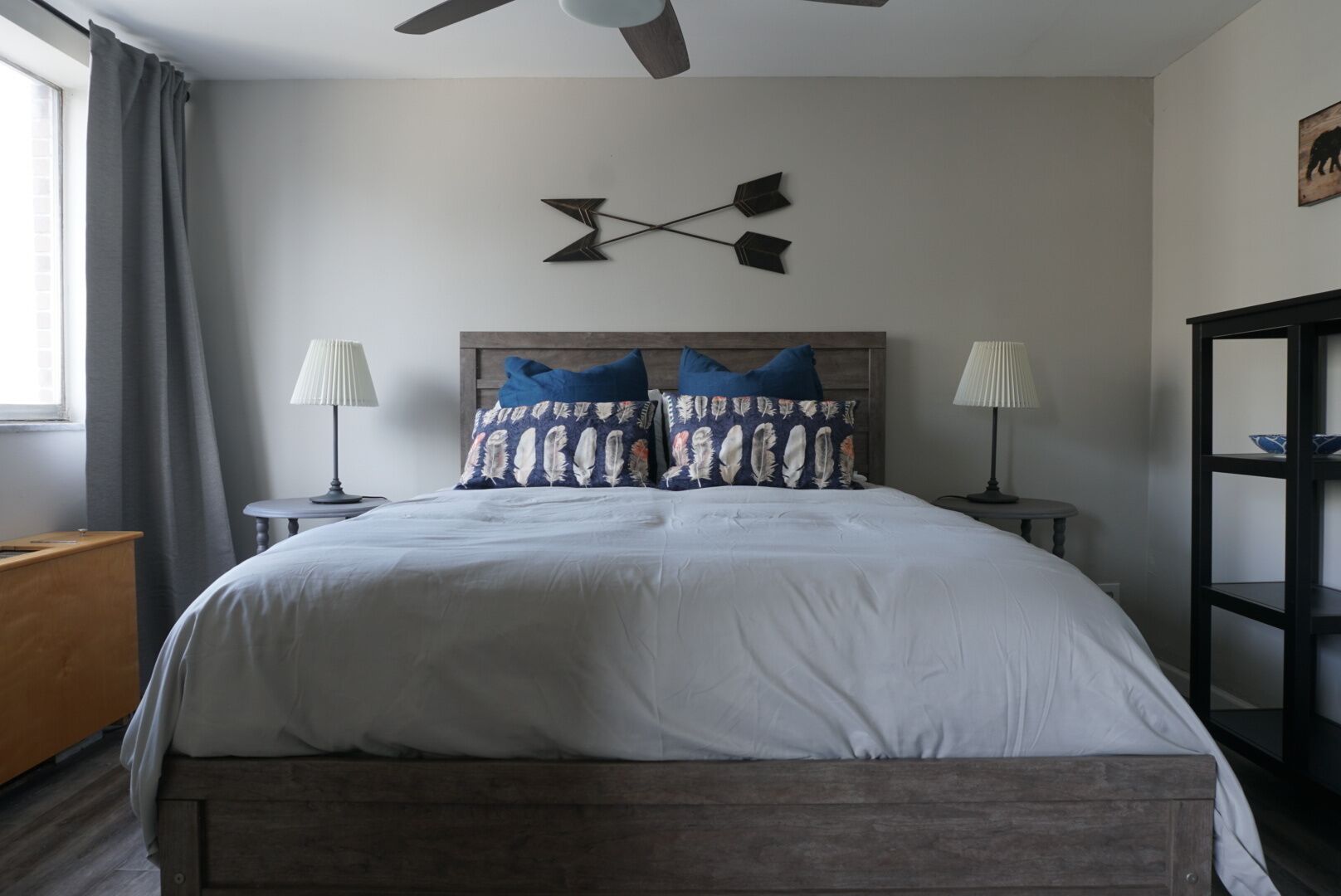 21st Flr Welcome Barn 2 BEDROOM & 1 BATH + Parking in ATL Downtown+City View !!!