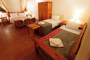 Luxury Double Room, Garden View | Premium bedding, individually decorated, individually furnished, desk