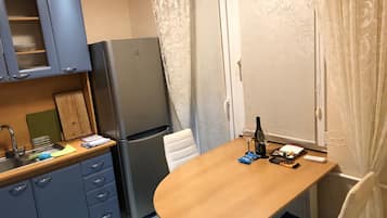 Apartment | Private kitchen | Fridge, microwave, oven, coffee/tea maker