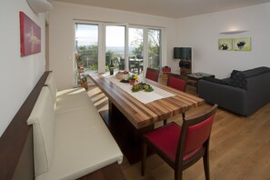 Interior - "das nussberg" holiday home in the vineyard (Fehring)