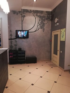 Pintu masuk interior