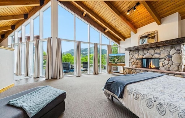 5 bedrooms, iron/ironing board, travel crib, free WiFi - Mountain Majesty Home Durango, CO (Hesperus)