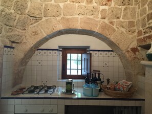 Kühlschrank, Ofen, Herdplatte, Geschirrspüler