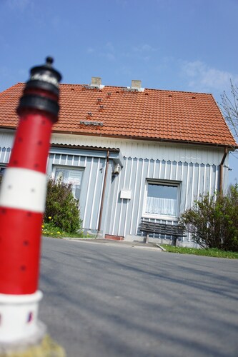 Comfy vacation home on the dike + Wi-Fi + pet-friendly (HS rentable Sat to Sat)