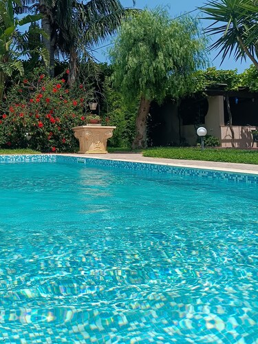 Villa rustique avec piscine privée