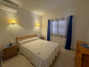 2 bedrooms, iron/ironing board, free WiFi, bed sheets - MARYVILLA0306-Gran Vista-Wifi y Parking Gratis. (Calpe)