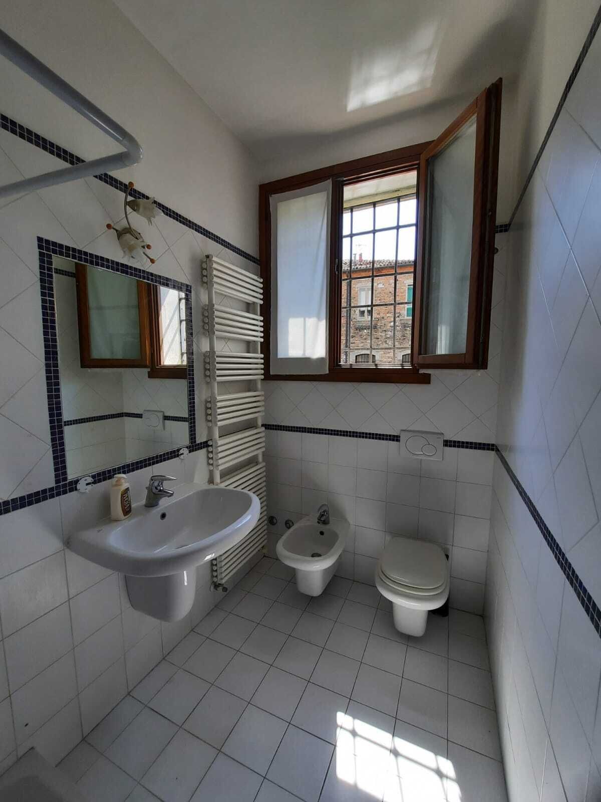 Spacious, bright, and perfectly located!