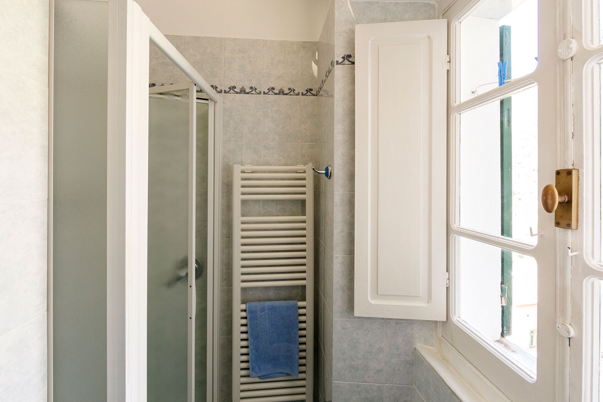 Haartrockner, Handtücher