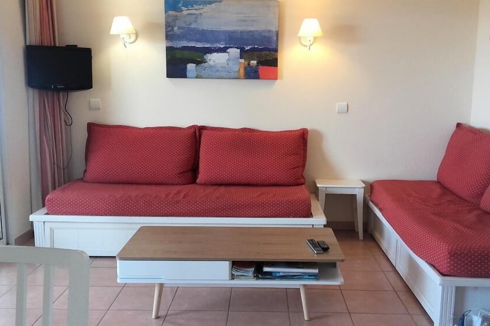 Village Pont Royal in Provence - Maeva Individual - 2 room apartment 7 people Confort