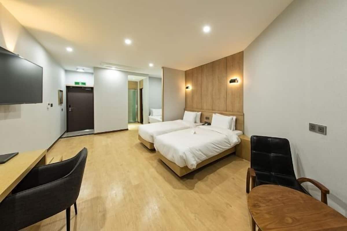 1 bedroom, premium bedding, in-room safe, individually furnished