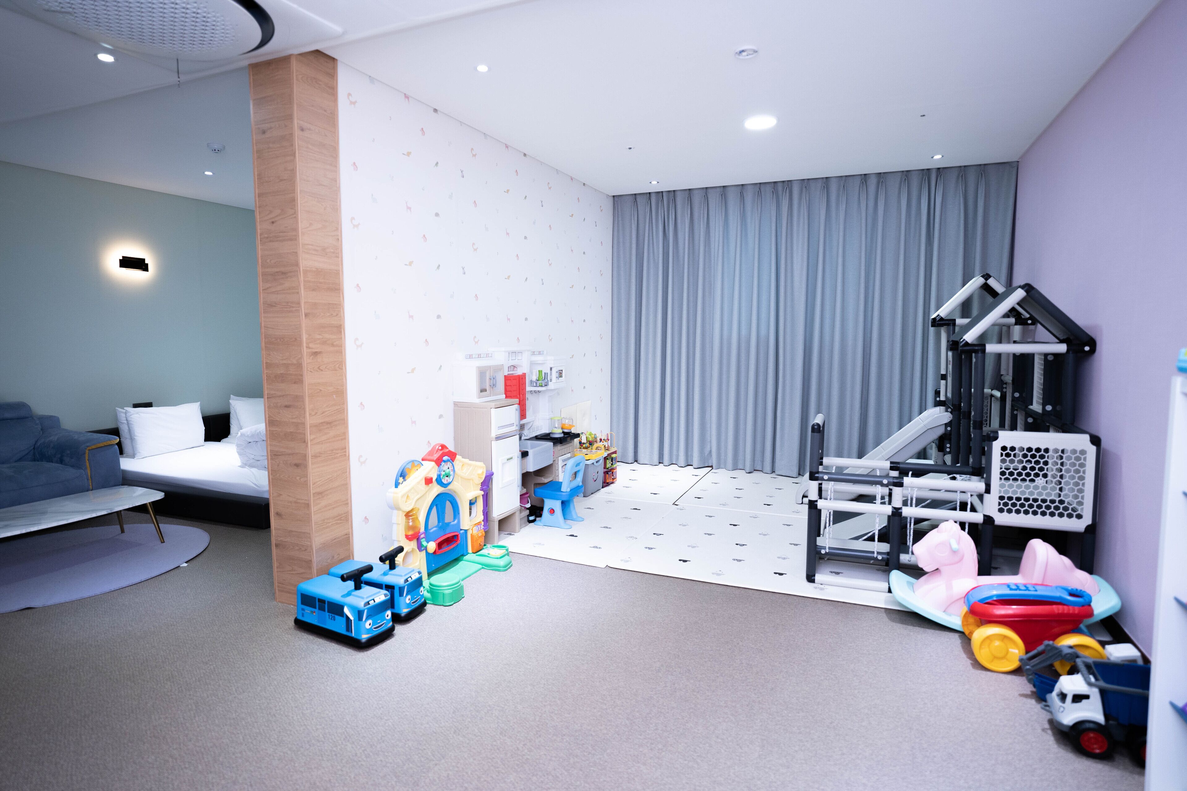 room (kids room) | 1 bedroom, premium bedding, in-room safe, individually furnished