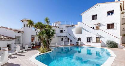 Sitges Casa del Mar - Live on the sea