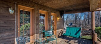 The Tranquility Suite is a private cabin suite at Heartland Country Resort