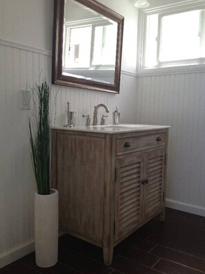 Towels - 20 Second walk to the Beach & Bay (Newport Beach)