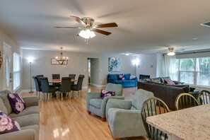 Smart-TV, Tischtennisplatte