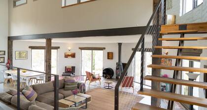 Lithia Guest House ~ Daylesford Region ~ Stylish Country Living